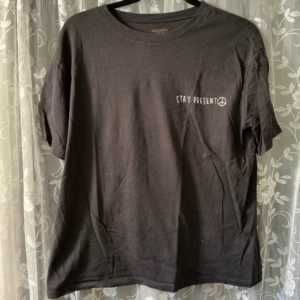 Arizona Jean Company Black 'Stay Present' Tee size small